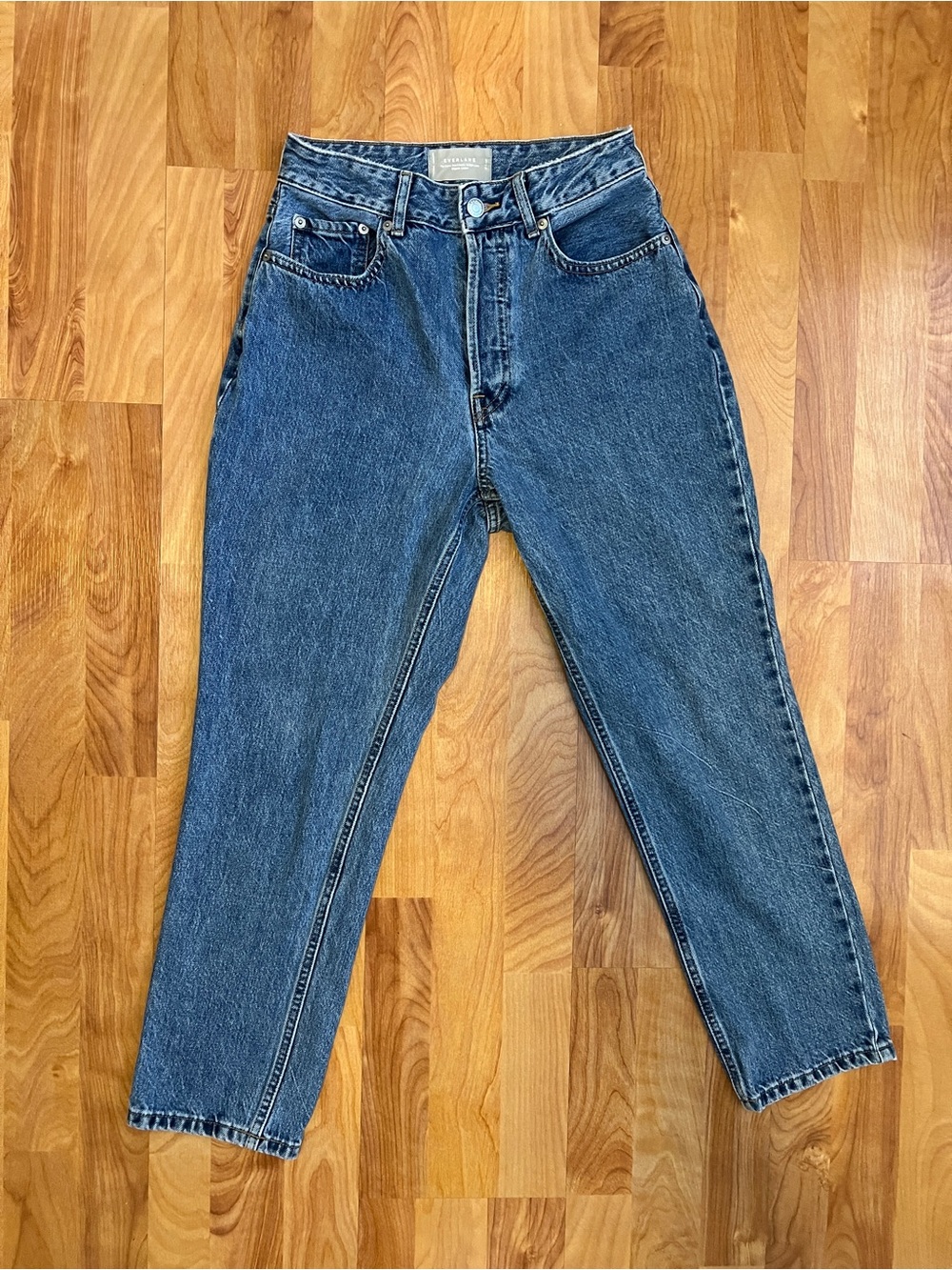 VGUC Everlane 💯 Organic Cotton Medium Blue Curvy 90s Cheeky Fit Straight Leg - Picture 2 of 9